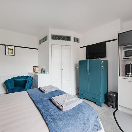 Ferryman Apartments By Places To Be Portsmouth Exteriör bild