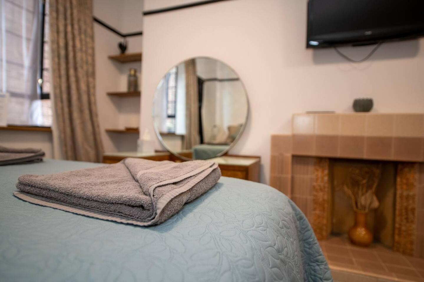 Ferryman Apartments By Places To Be Portsmouth Exteriör bild