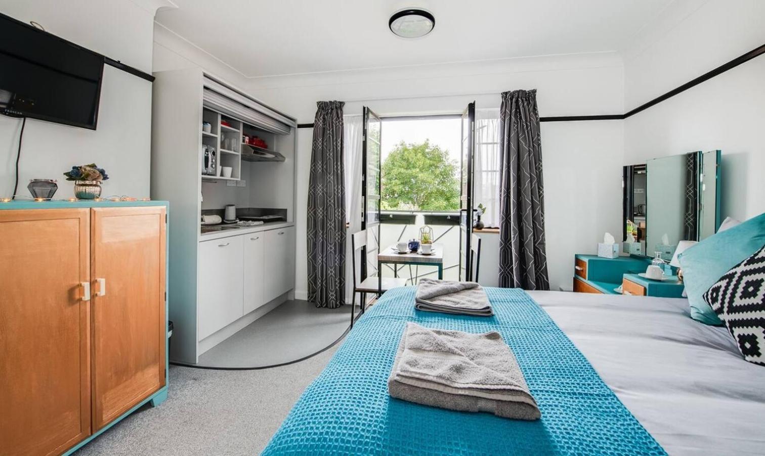 Ferryman Apartments By Places To Be Portsmouth Exteriör bild