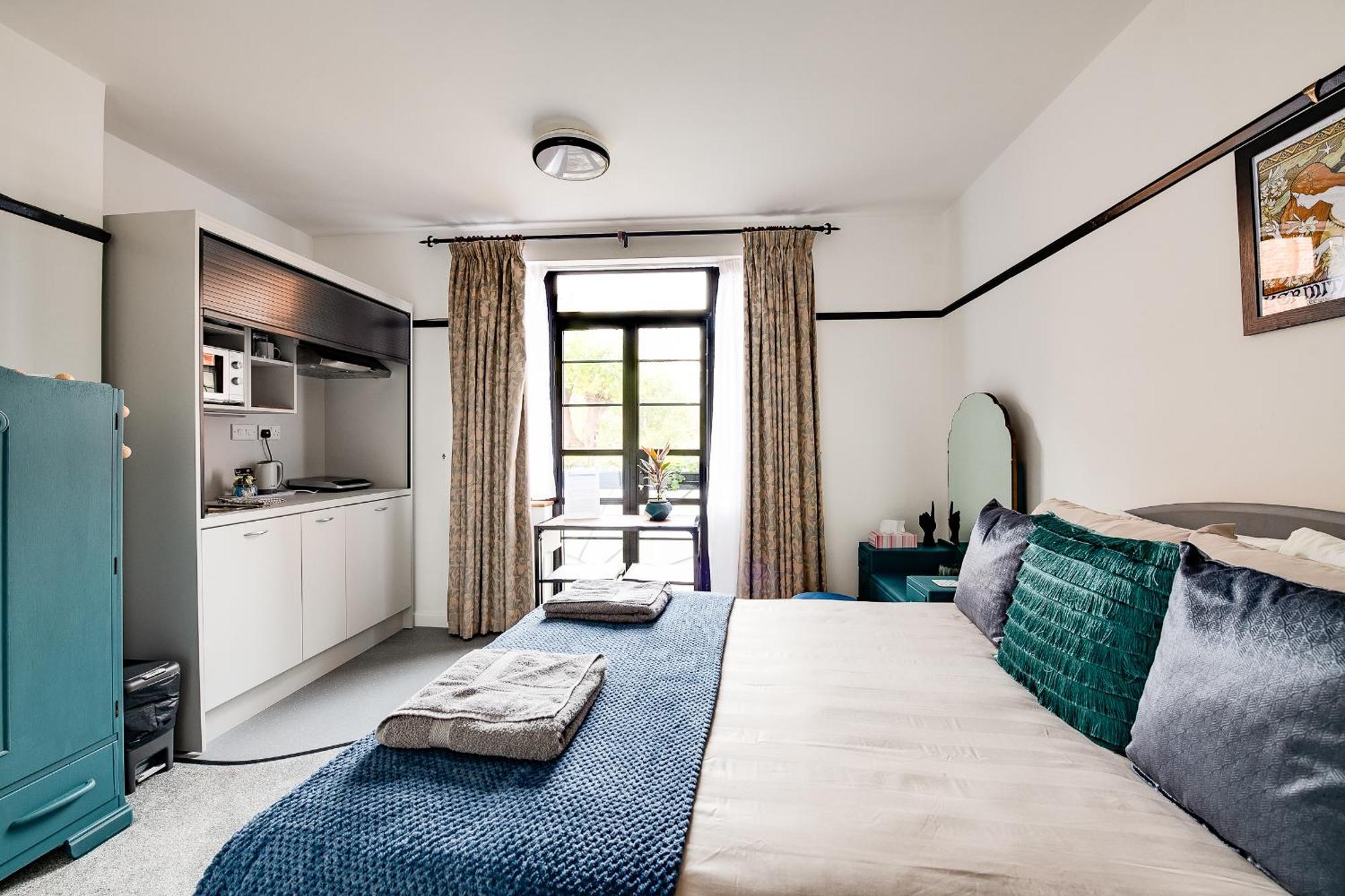 Ferryman Apartments By Places To Be Portsmouth Exteriör bild