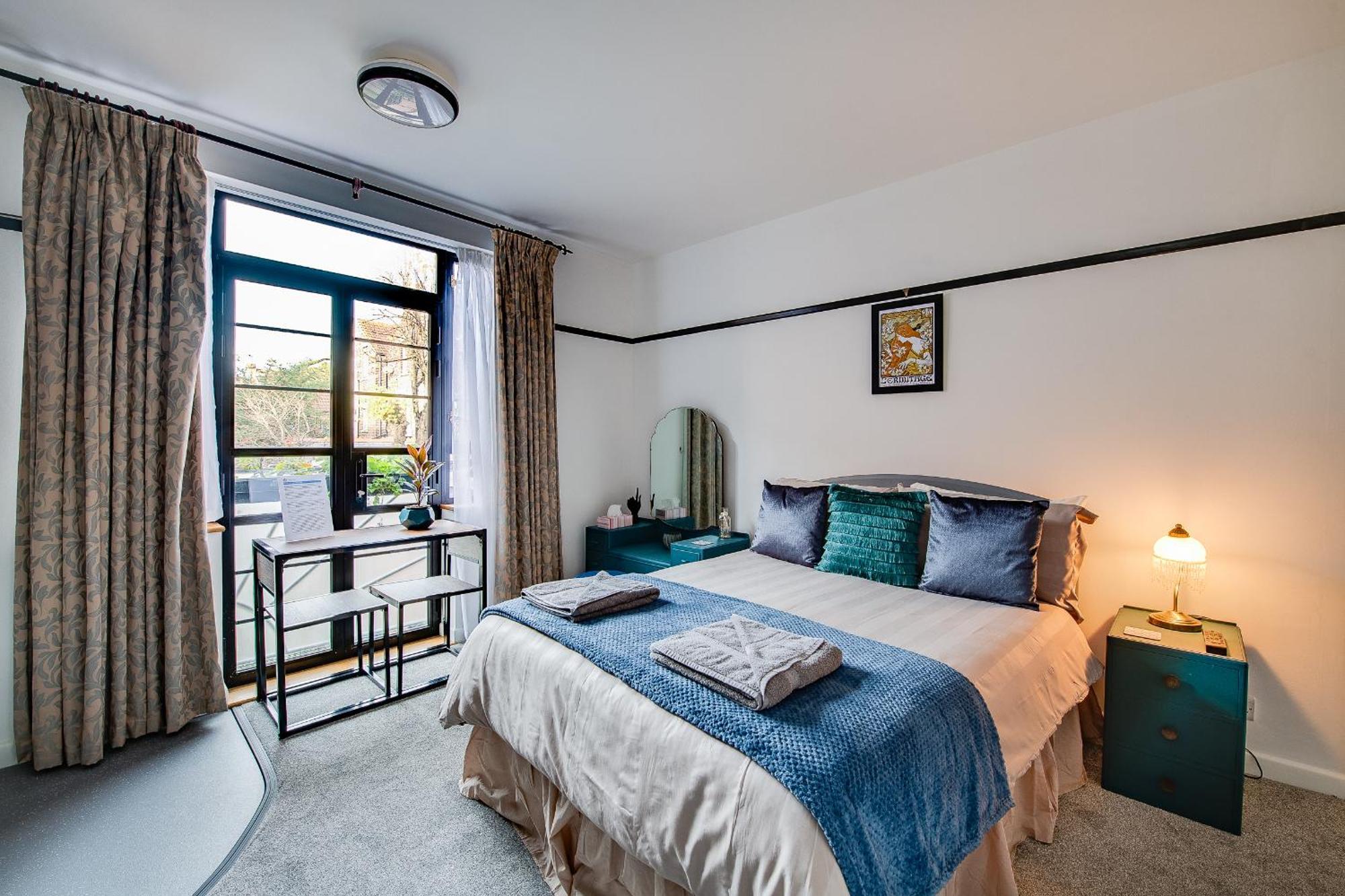 Ferryman Apartments By Places To Be Portsmouth Exteriör bild